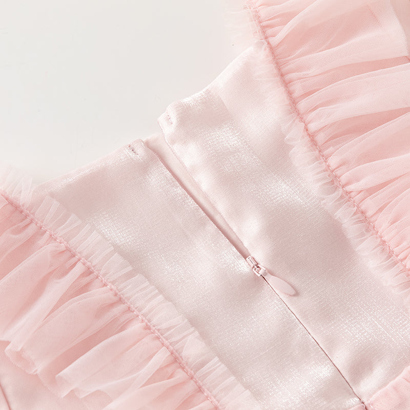 فستان بنات طويل الأكمام من التول باللون الوردي الفاتح بأسلوب أميرة لطيف