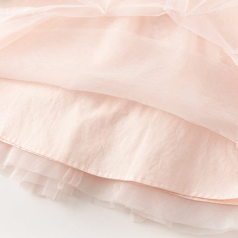 فستان بنات طويل الأكمام من التول باللون الوردي بأسلوب بسيط وناعم