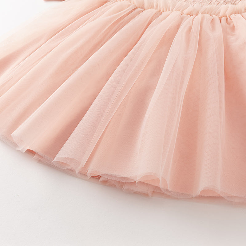 فستان بنات طويل الأكمام باللون الوردي الفاتح مع قماش محبوك وتنورة تول بأسلوب أميرة