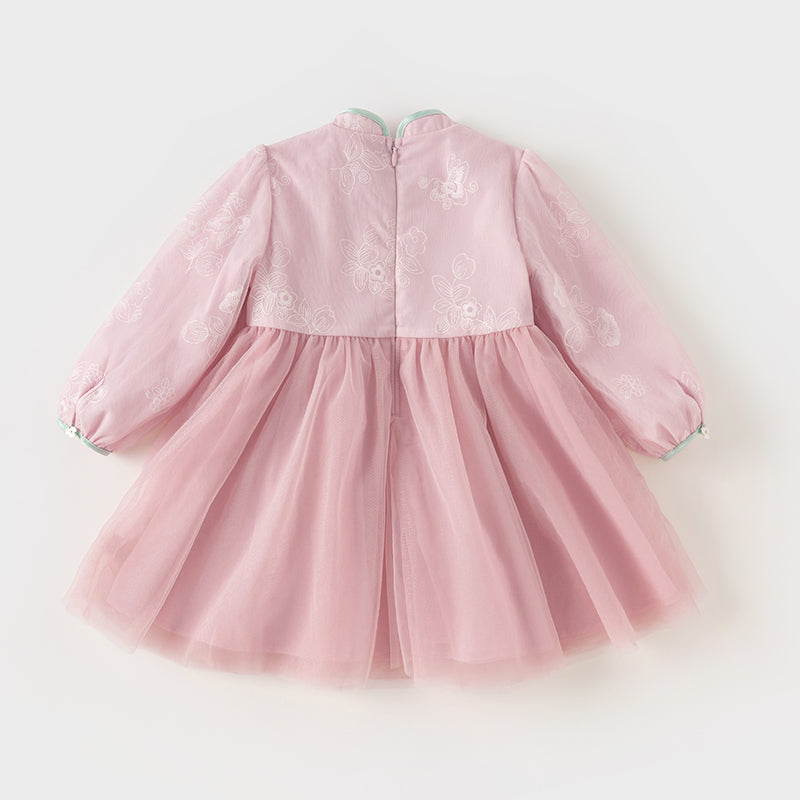 فستان للبنات الصغيرات من التول الوردي بأكمام طويلة بتصميم صيني مع تطريز (يشمل قطعة زينة)