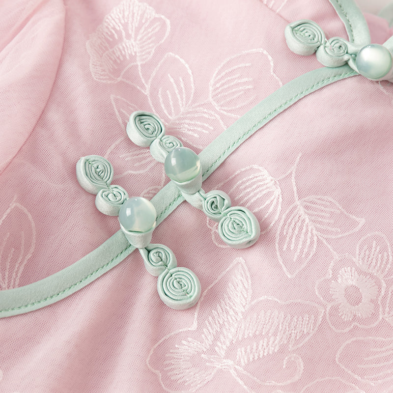 فستان للبنات الصغيرات من التول الوردي بأكمام طويلة بتصميم صيني مع تطريز (يشمل قطعة زينة)