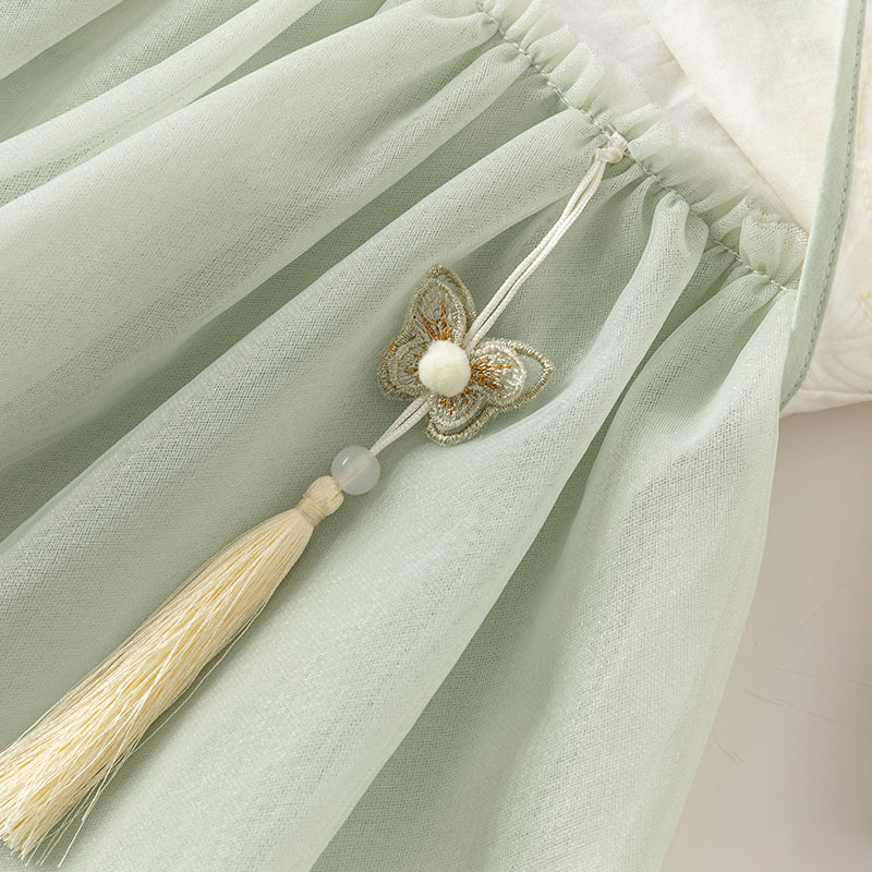 فستان بنات طويل الأكمام من التول باللون الأخضر الرمادي بأسلوب صيني عصري (يشمل زينة تدلي من الخيوط الصينية)