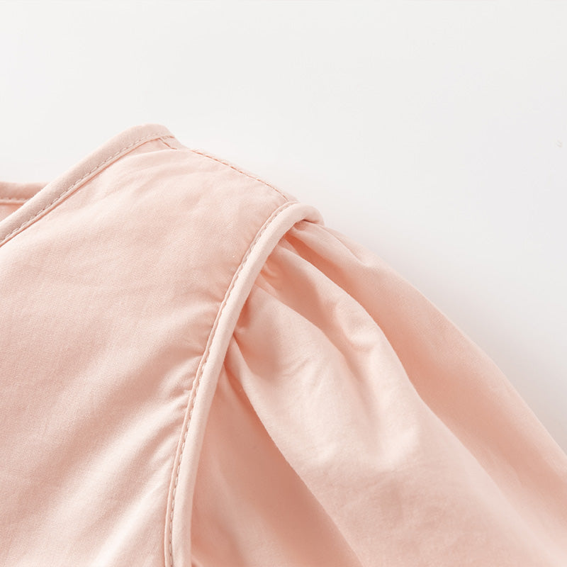 فستان أميرة للبنات الصغيرات بأكمام طويلة من التول الوردي بتصميم رومانسي مزين بحواف دانتيل