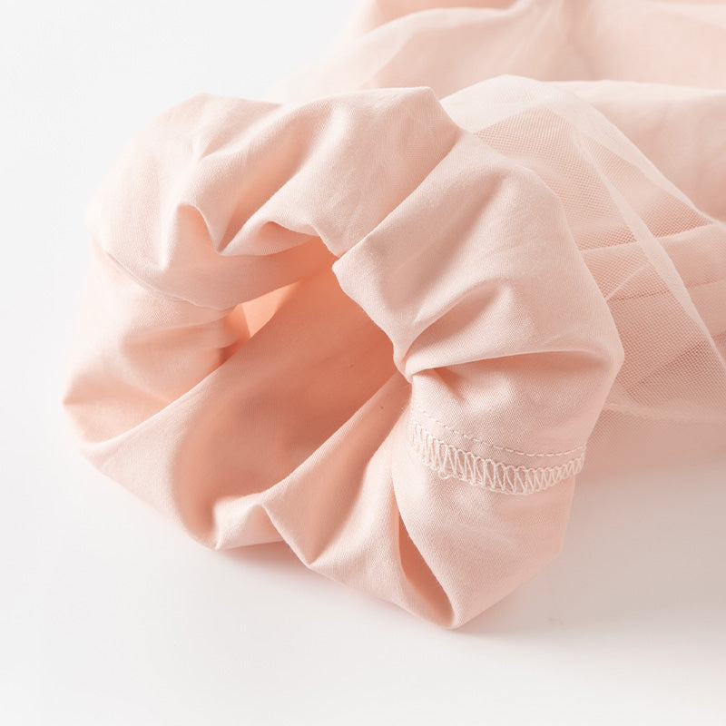 فستان أميرة للبنات الصغيرات بأكمام طويلة من التول الوردي بتصميم رومانسي مزين بحواف دانتيل