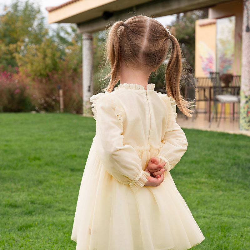 فستان بنات بأكمام طويلة من التول أصفر فاتح/وردي فاتح مزين بتطريز زهور ثلاثية الأبعاد تصميم أميري