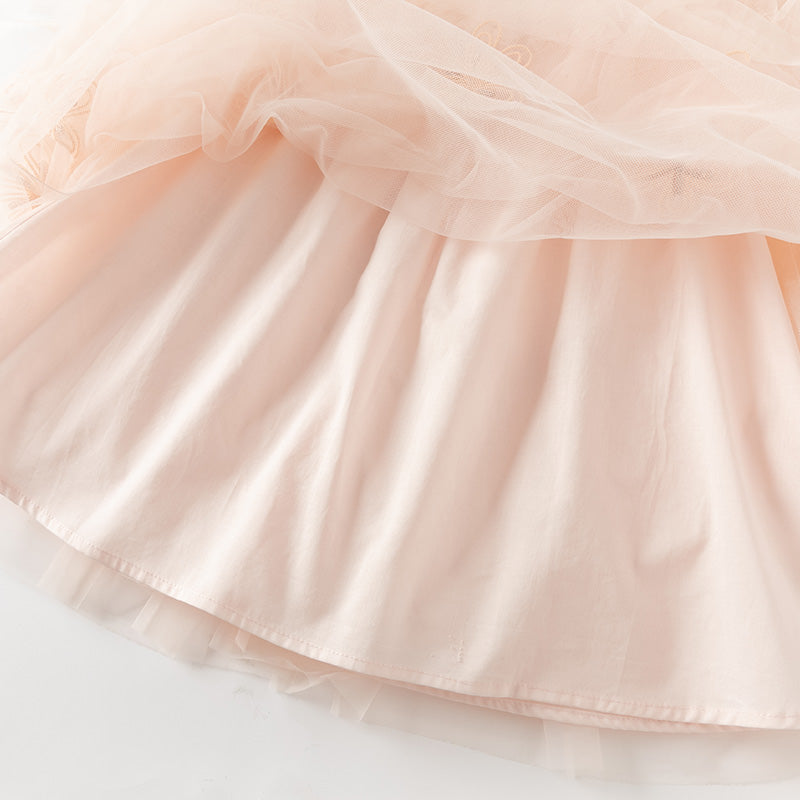 فستان بنات بأكمام طويلة من التول وردي خوخي تصميم أميري مزين بفراشات ثلاثية الأبعاد