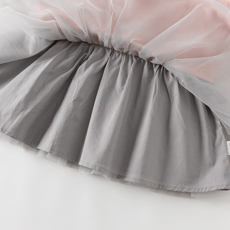 فستان بنات طويل الأكمام وردي لطيف بتنورة تول رمادي فاتح بأسلوب أميرة