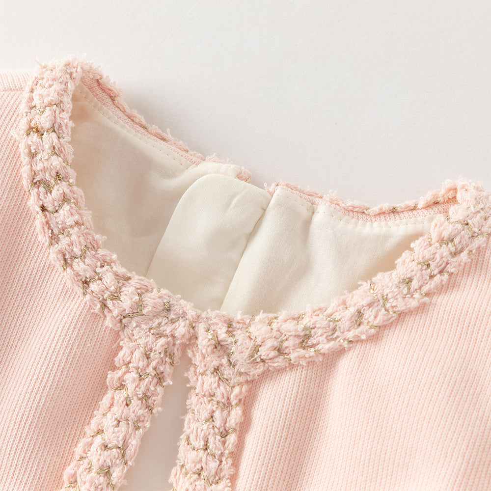 فستان بنات بأكمام طويلة باللون الوردي من قماش تويد مع تنورة تول بأسلوب أميرة