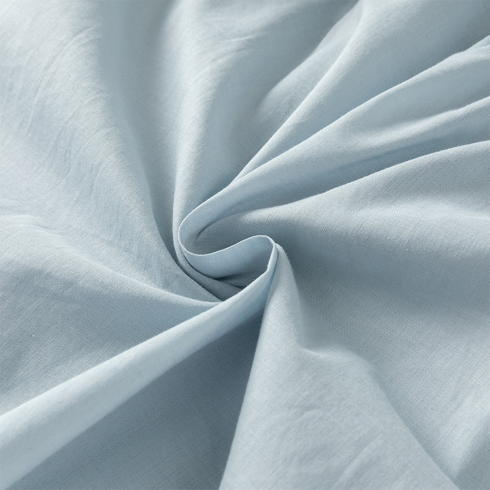 فستان بناتي طويل الأكمام بلون أزرق فاتح من قماش محبوك، بتنورة تول بأسلوب أميرة مزينة بزنبق الوادي