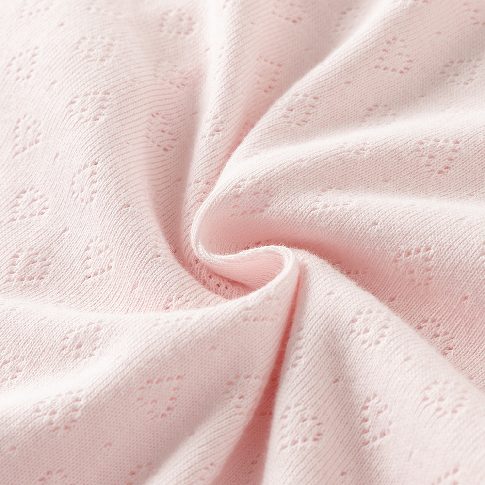 رومبر أطفال بناتي من القطن باللون الوردي الفاتح مع تطريز أرنب وياقة مكشكشة