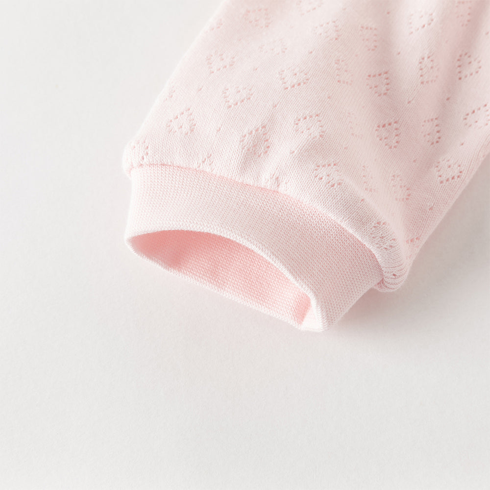 رومبر أطفال بناتي من القطن باللون الوردي الفاتح مع تطريز أرنب وياقة مكشكشة