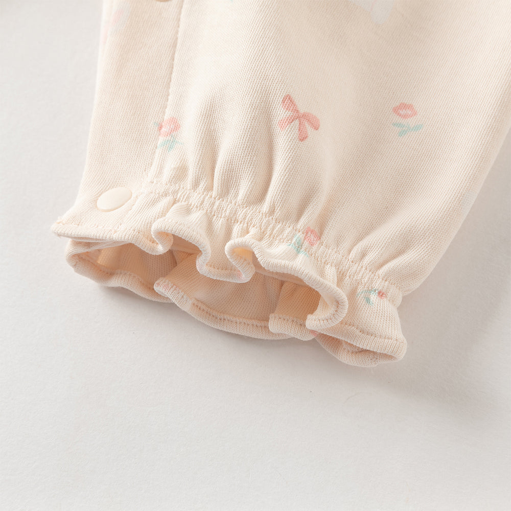 رومبر بناتي بطبعة وردية للرضع – ياقة بيتر بان مع تصميم حمالات مزين بفيونكات