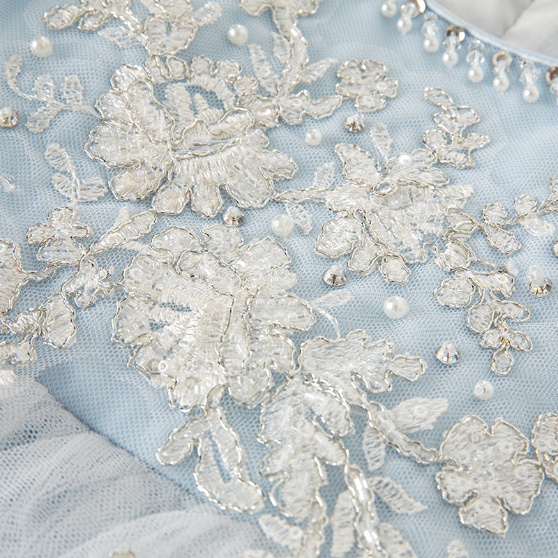 فستان أميرة شبكي مزين بتطريز وترتر للبنات للصيف باللون الأزرق الفاتح