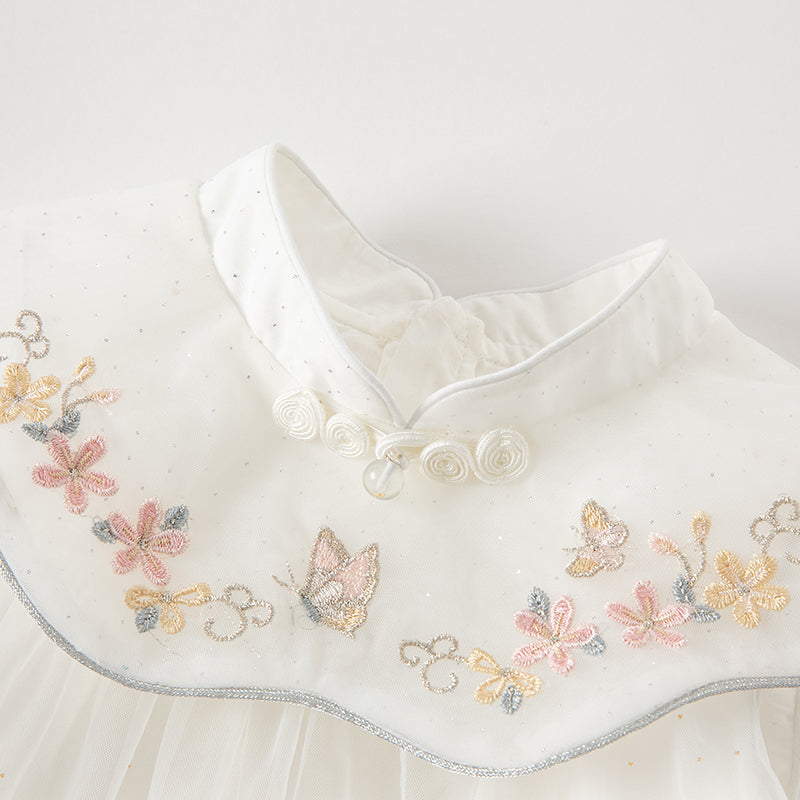 فستان شبكي أبيض صيفي للفتيات مع تطريز ووشاح كتف زخرفي (يشمل حقيبة كروس)