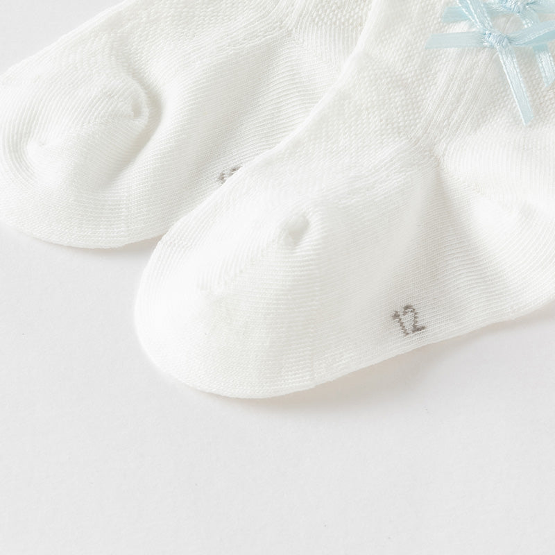 احتفلي بالعام الجديد! هدية مجانية عند الشراء بقيمة 583 درهماً