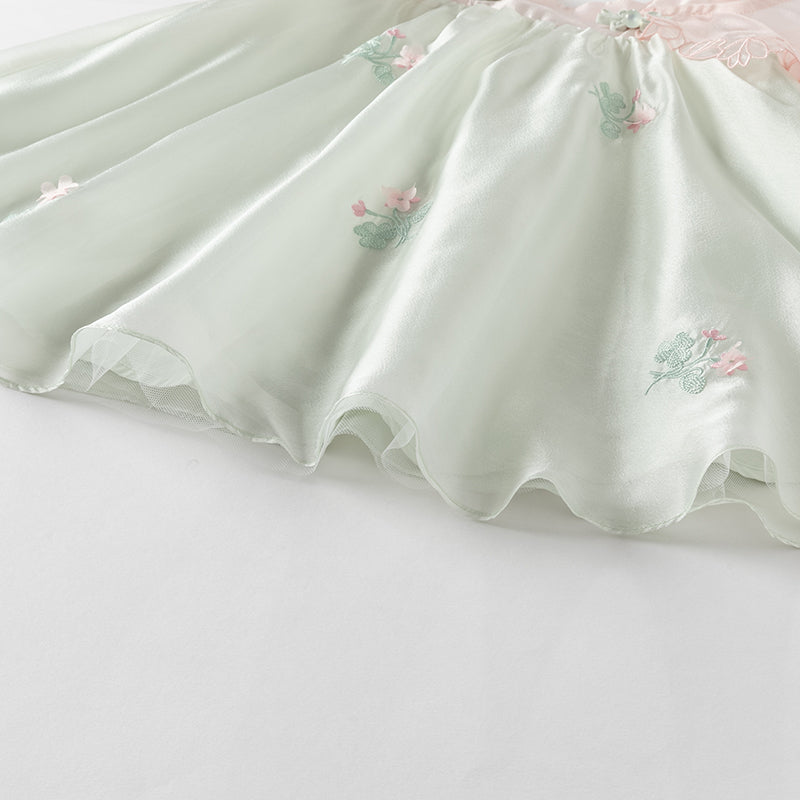 فستان صيفي للبنات الصغيرات من التول باللون الأخضر بتصميم صيني على شكل حرف A