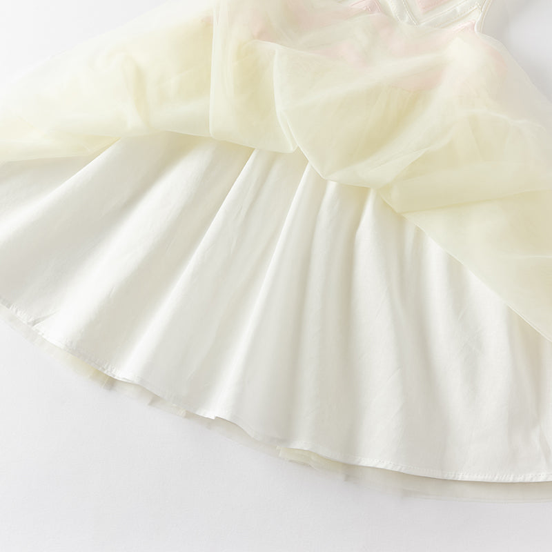 فستان صيفي للبنات الصغيرات من التول باللون الأصفر بدون أكمام مزين بالزهور