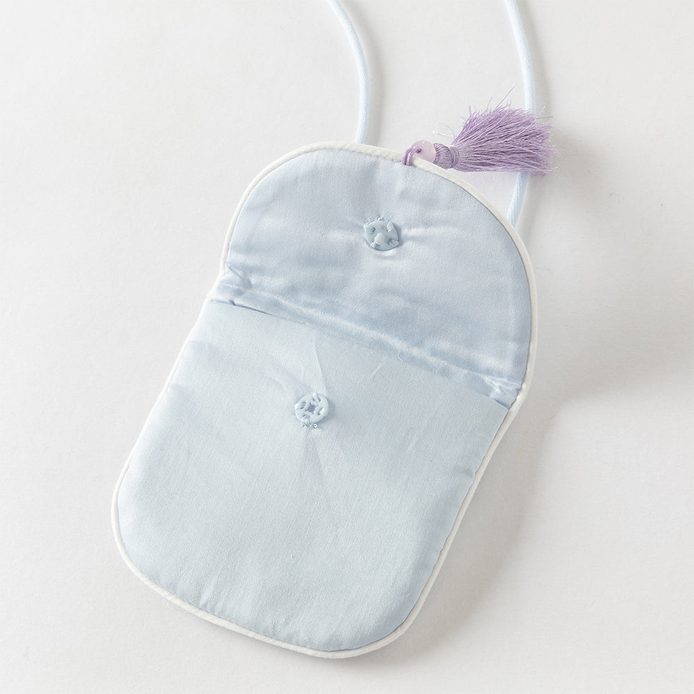 فستان بنات صيفي بطبعة فراشات بياقة مربعة وأكمام قصيرة مع تطريز بأسلوب أميرة (مع حقيبة متطابقة)