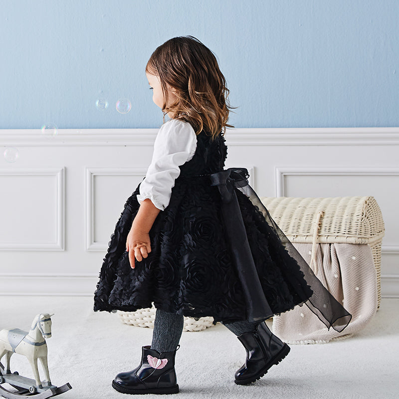 فستان أميرة للبنات الصغيرات بدون أكمام من التول الأسود بتصميم فاخر مزين بتفاصيل دقيقة وزهور ثلاثية الأبعاد
