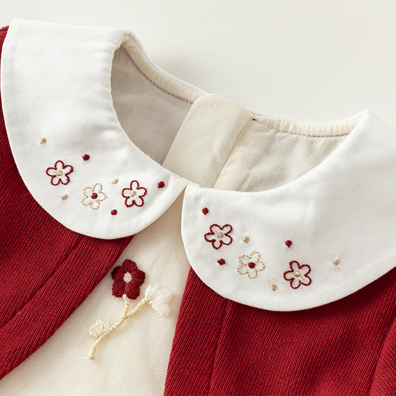 فستان بنات بأكمام طويلة من قماش محبوك باللون الخمري مع تنورة تول بأسلوب أميرة