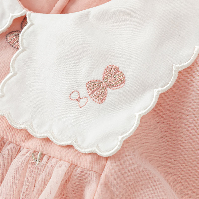 فستان بنات طويل الأكمام من التول باللون الوردي بأسلوب لطيف