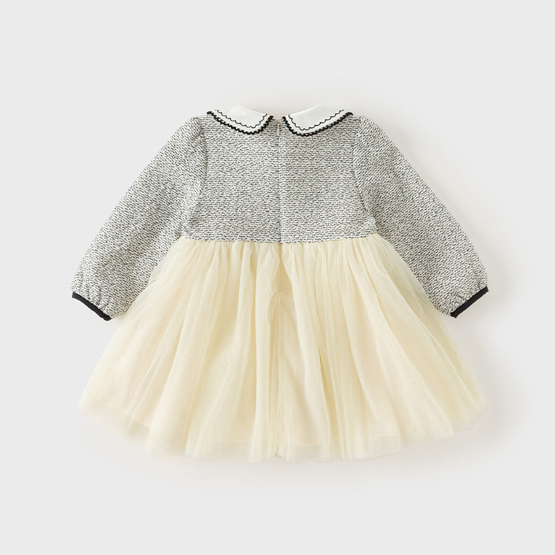 فستان بنات طويل الأكمام من قماش تويد أسود وأبيض مع تنورة تول باللون البيج بأسلوب أميرة