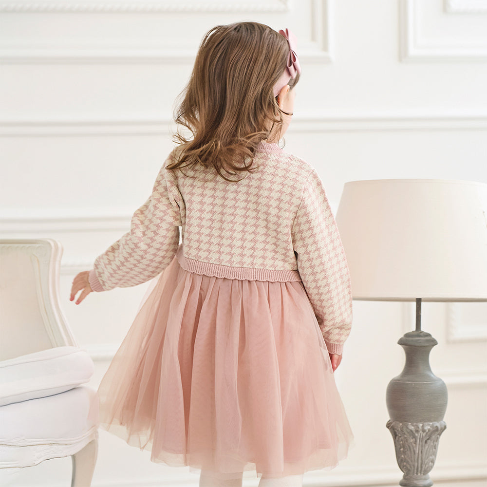 فستان للأطفال بأكمام طويلة من تريكو بنقشة هوندستوث وردية مع تنورة من التول، بتصميم كلاسيكي أنيق