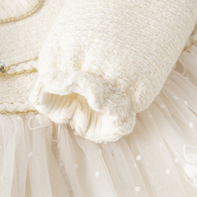 فستان بنات طويل الأكمام باللون الأبيض الحليبي من قماش تويد كلاسيكي محبوك مع تنورة تول بأسلوب أميرة