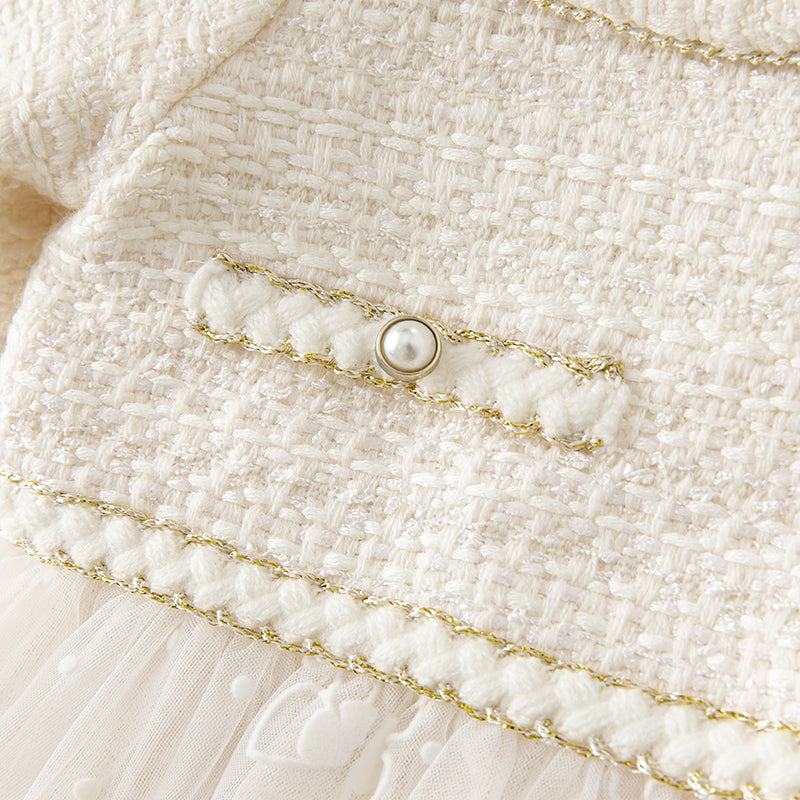 فستان بنات طويل الأكمام باللون الأبيض الحليبي من قماش تويد كلاسيكي محبوك مع تنورة تول بأسلوب أميرة