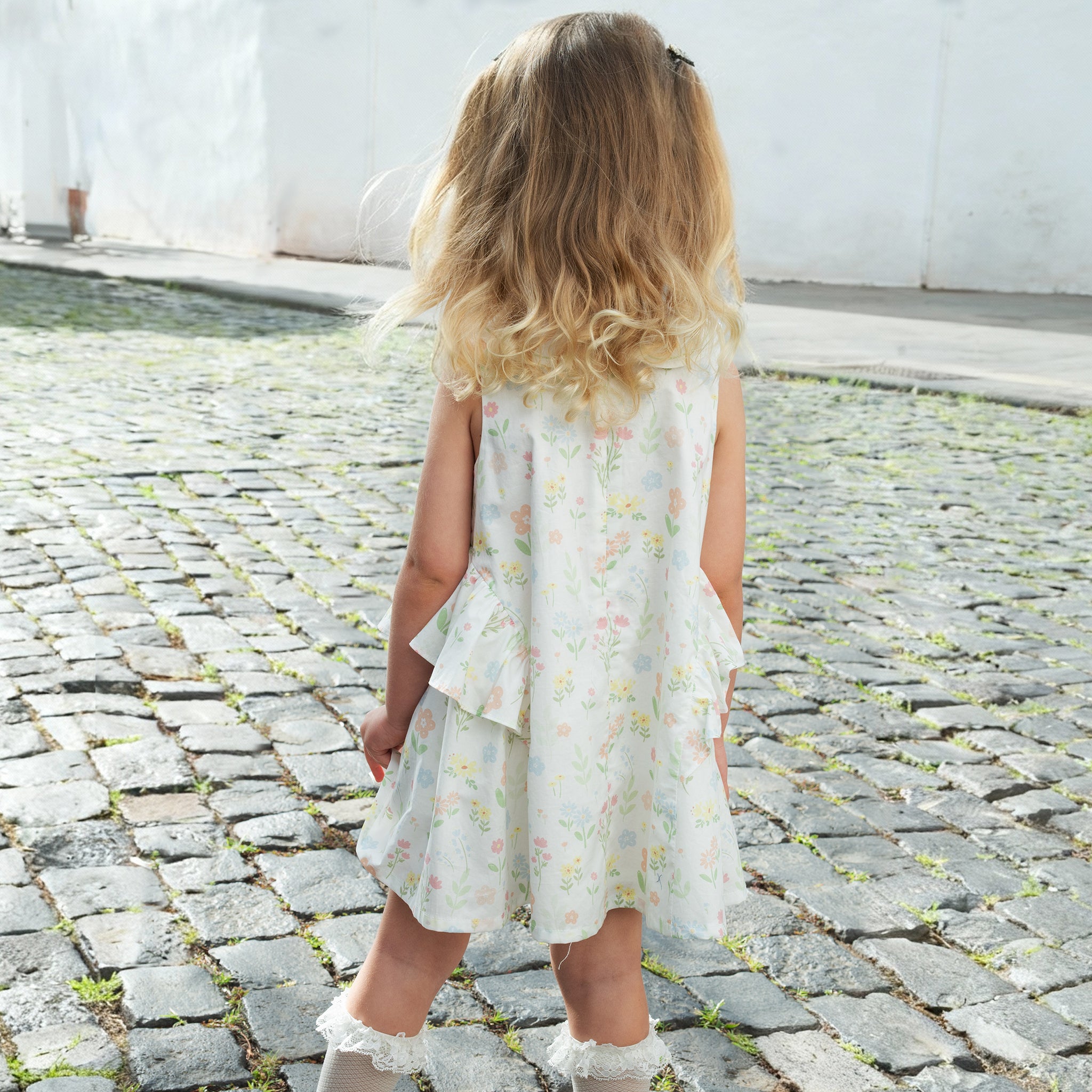 فستان بنات صيفي بدون أكمام من القطن الخالص بطباعة زهرية