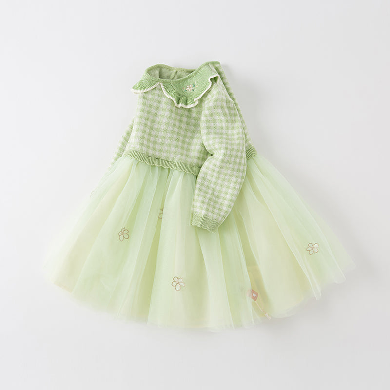 فستان بنات طويل الأكمام بنقشة مربعات خضراء من قماش محبوك مع تنورة تول بأسلوب أميرة