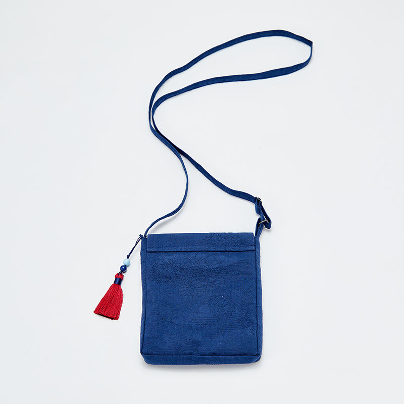 حقيبة كروس بودي جينز زرقاء عصرية بتطريز مستوحى من الأسلوب الصيني، مناسبة للبنين والبنات
