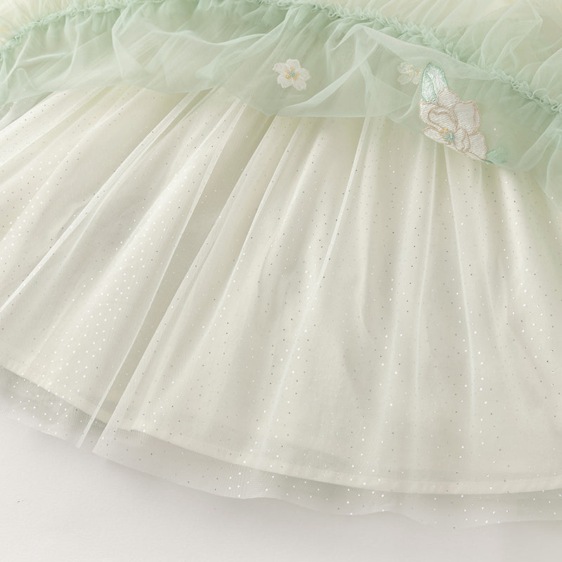 فستان بنات طويل الأكمام من التول باللون الأخضر الفاتح بأسلوب صيني عصري