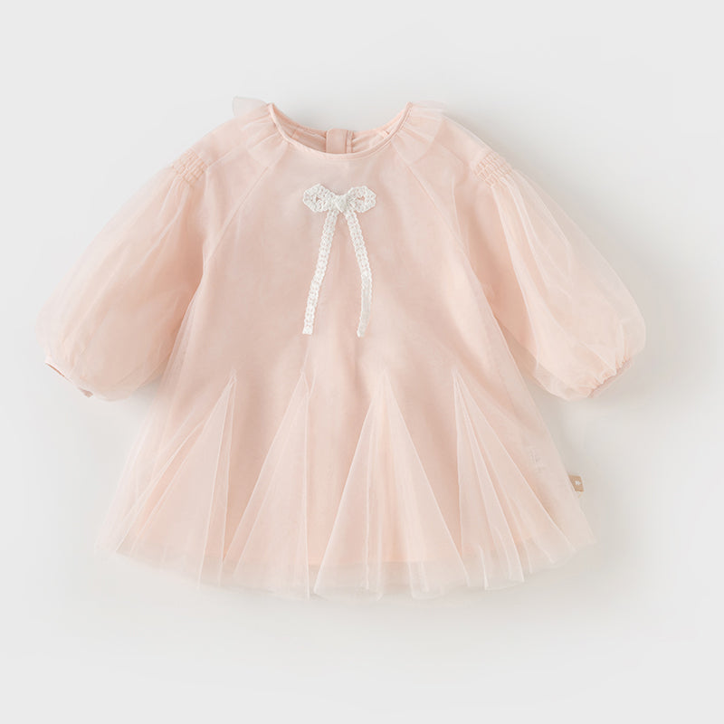 فستان بنات طويل الأكمام من التول باللون الوردي بأسلوب بسيط وناعم