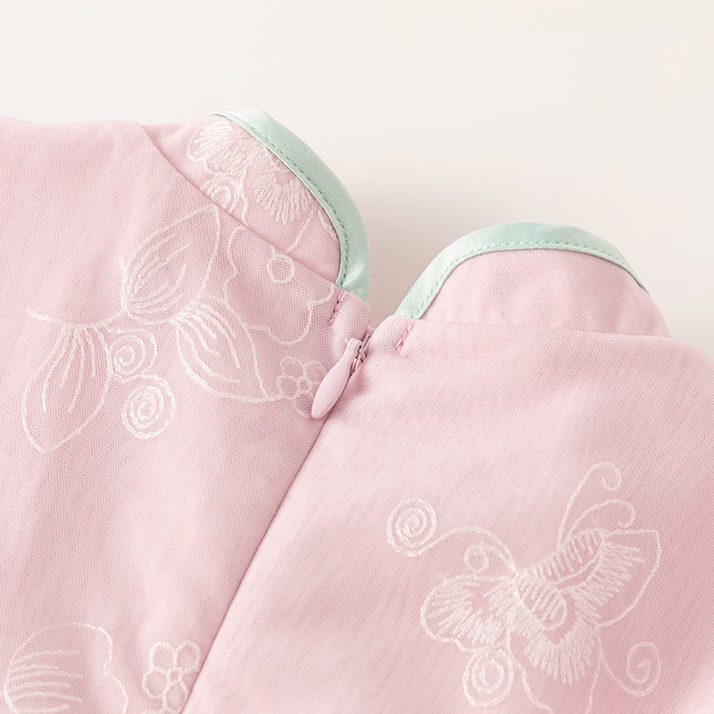 فستان للبنات الصغيرات من التول الوردي بأكمام طويلة بتصميم صيني مع تطريز (يشمل قطعة زينة)