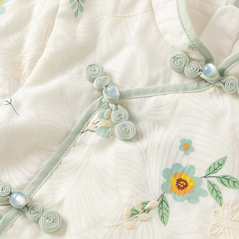 فستان بنات طويل الأكمام من التول باللون الأخضر الرمادي بأسلوب صيني عصري (يشمل زينة تدلي من الخيوط الصينية)