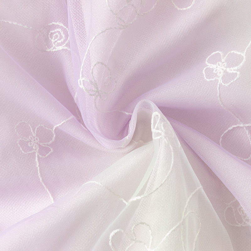 فستان بنات طويل الأكمام من التول باللون البنفسجي مع تطريز دقيق، أسلوب غير رسمي