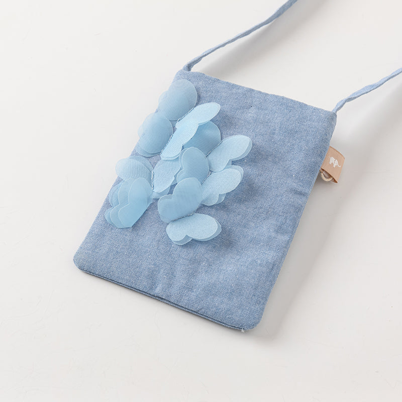 حقيبة كروس بودي جينز زرقاء للبنات مزينة بفراشة ثلاثية الأبعاد من التول