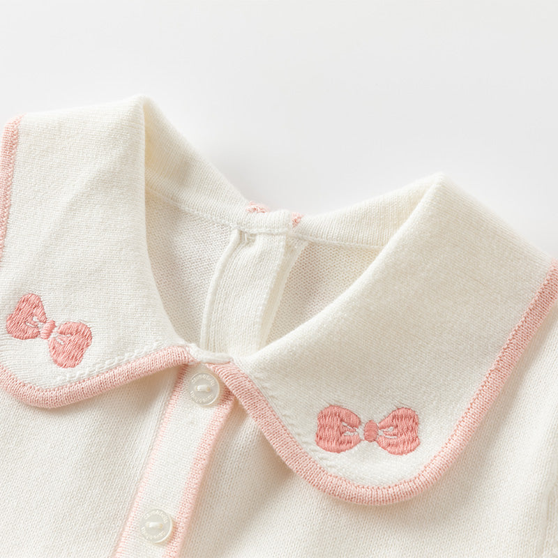 فستان بنات طويل الأكمام من قماش محبوك باللون البيج مع تنورة تول وردية بأسلوب أميرة