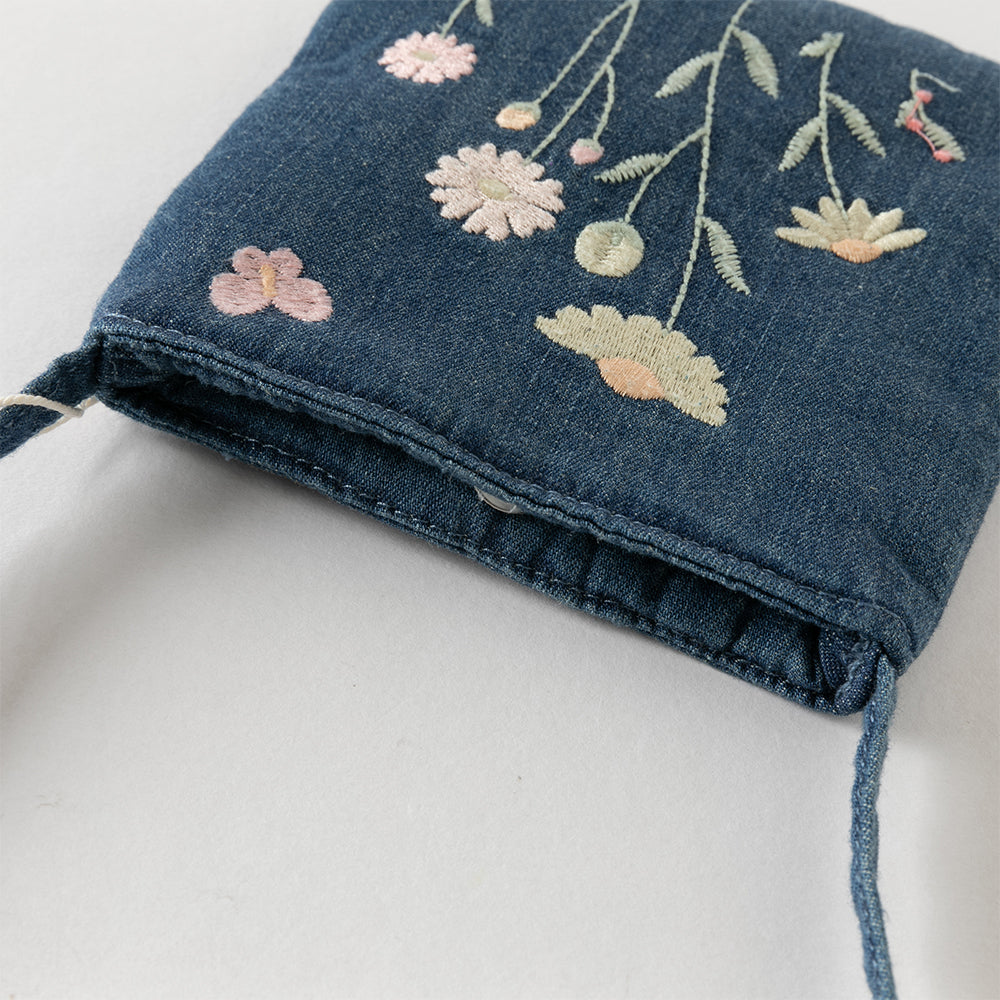 حقيبة كروس بودي جينز زرقاء للبنات بتطريز صيني عصري
