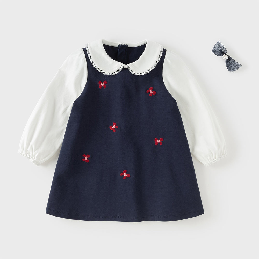 فستان بنات طويل الأكمام باللون الكحلي مع زينة فراشة من التول قابلة للإزالة