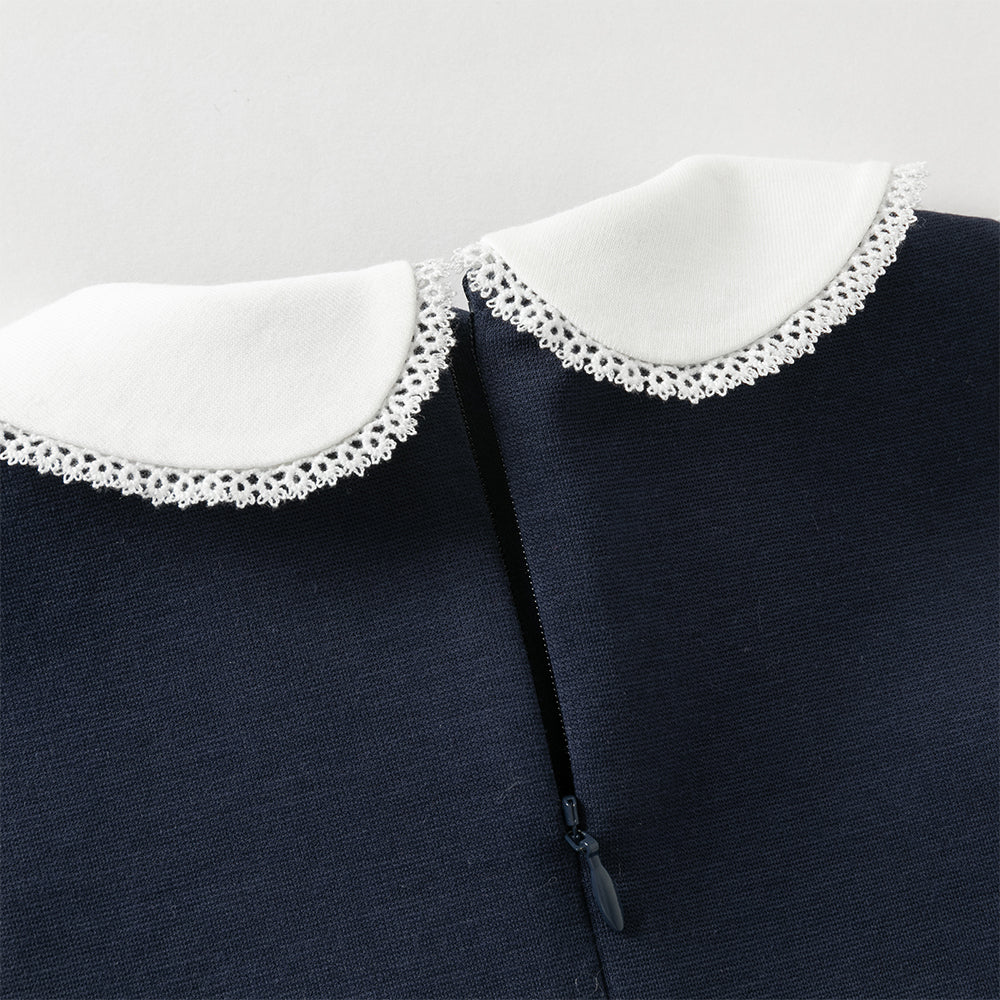 فستان بنات طويل الأكمام باللون الكحلي مع زينة فراشة من التول قابلة للإزالة