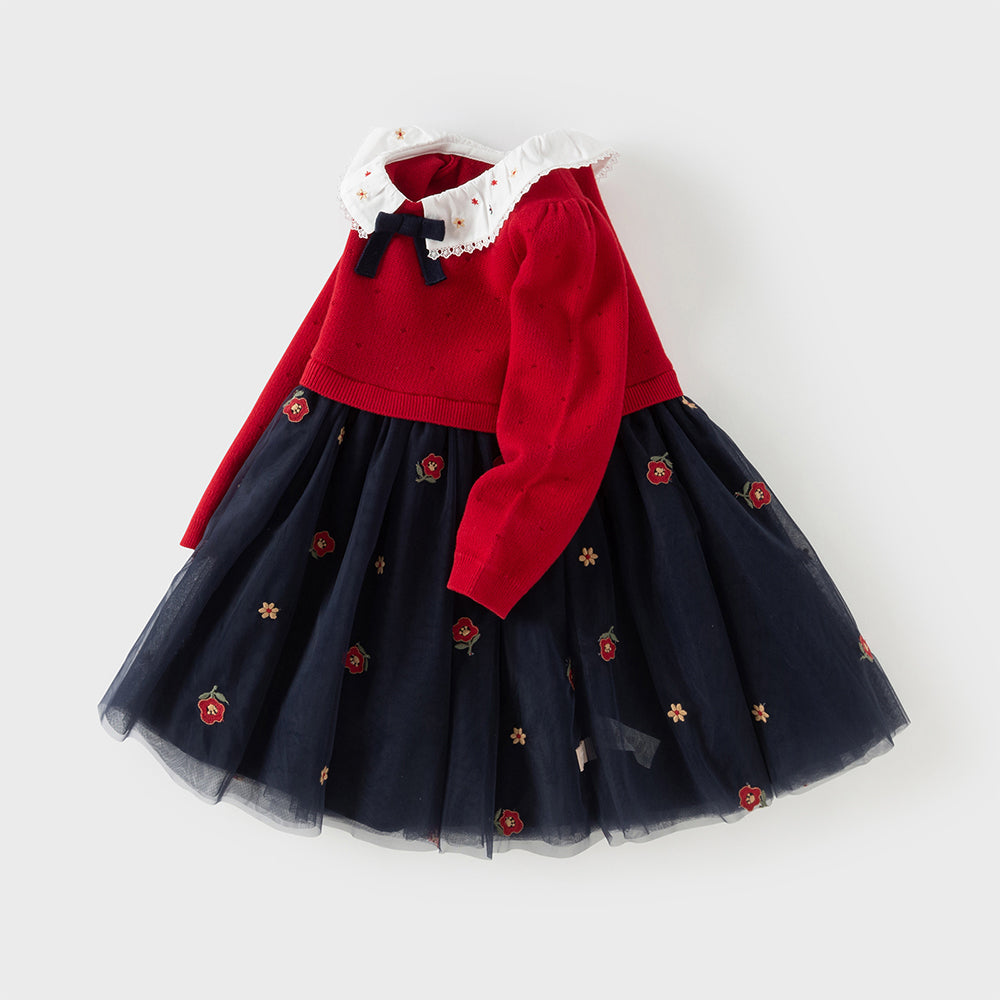 فستان بنات طويل الأكمام باللون الأحمر من قماش محبوك مع تنورة تول بأسلوب أميرة مزينة بتطريز زهور