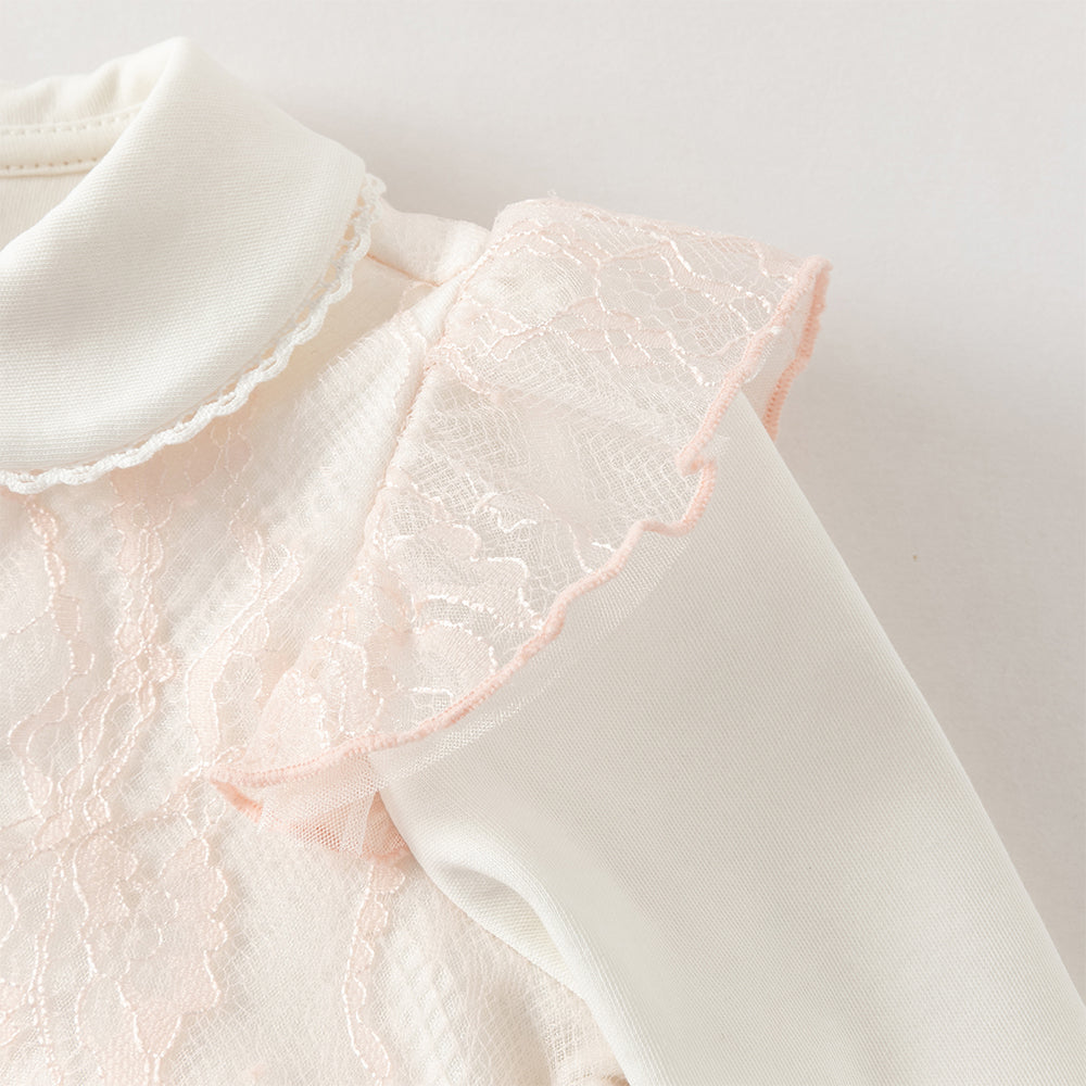 رومبر قطن أبيض للبنات مع تغطية دانتيل وردية - رومبر بياقة بيتر بان وحواف متدرجة مع أزرار كاملة