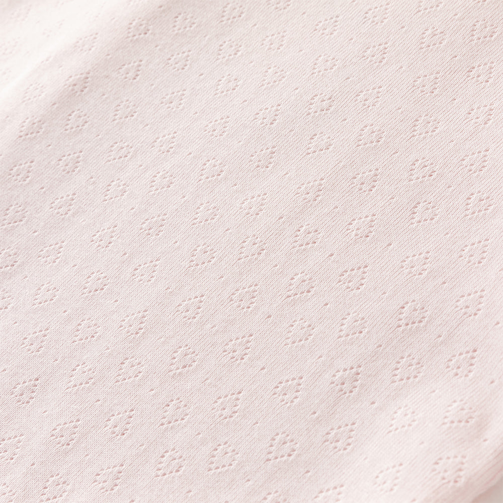 رومبر أطفال بناتي من القطن باللون الوردي الفاتح مع تطريز أرنب وياقة مكشكشة