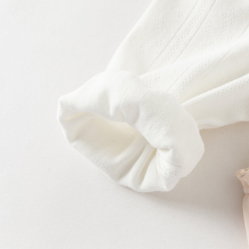 رومبر بناتي بطبعة وردية للرضع – ياقة بيتر بان مع تصميم حمالات مزين بفيونكات