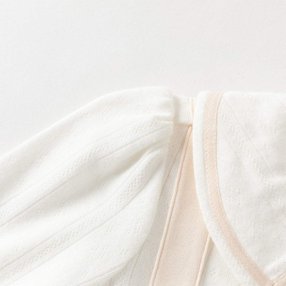 رومبر بناتي بطبعة وردية للرضع – ياقة بيتر بان مع تصميم حمالات مزين بفيونكات