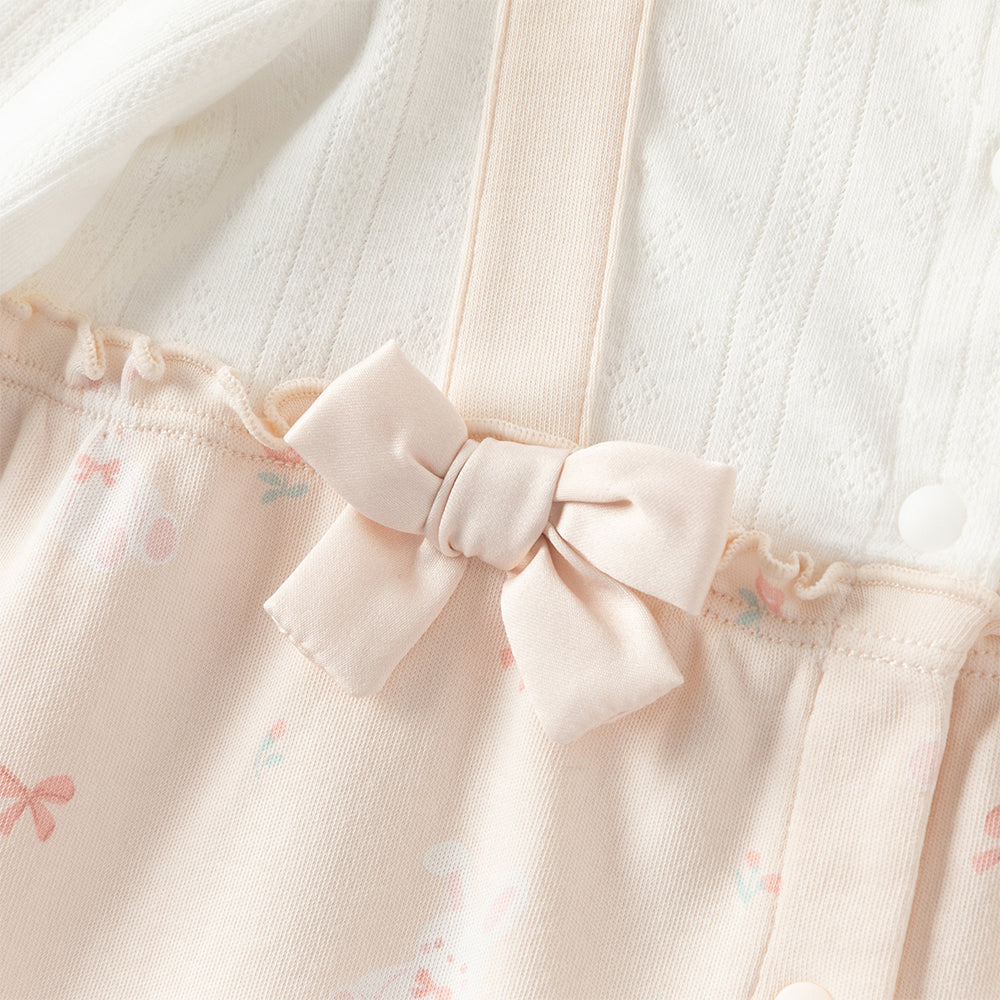رومبر بناتي بطبعة وردية للرضع – ياقة بيتر بان مع تصميم حمالات مزين بفيونكات