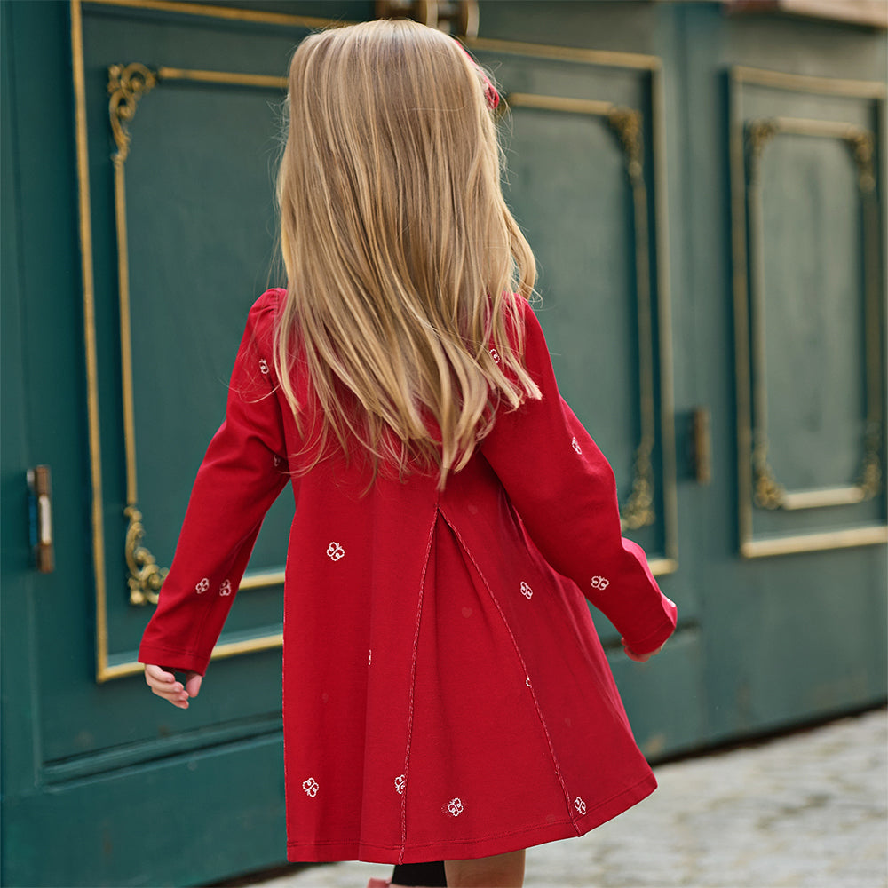 فستان بنات بأكمام طويلة باللون الأحمر بأسلوب أكاديمي