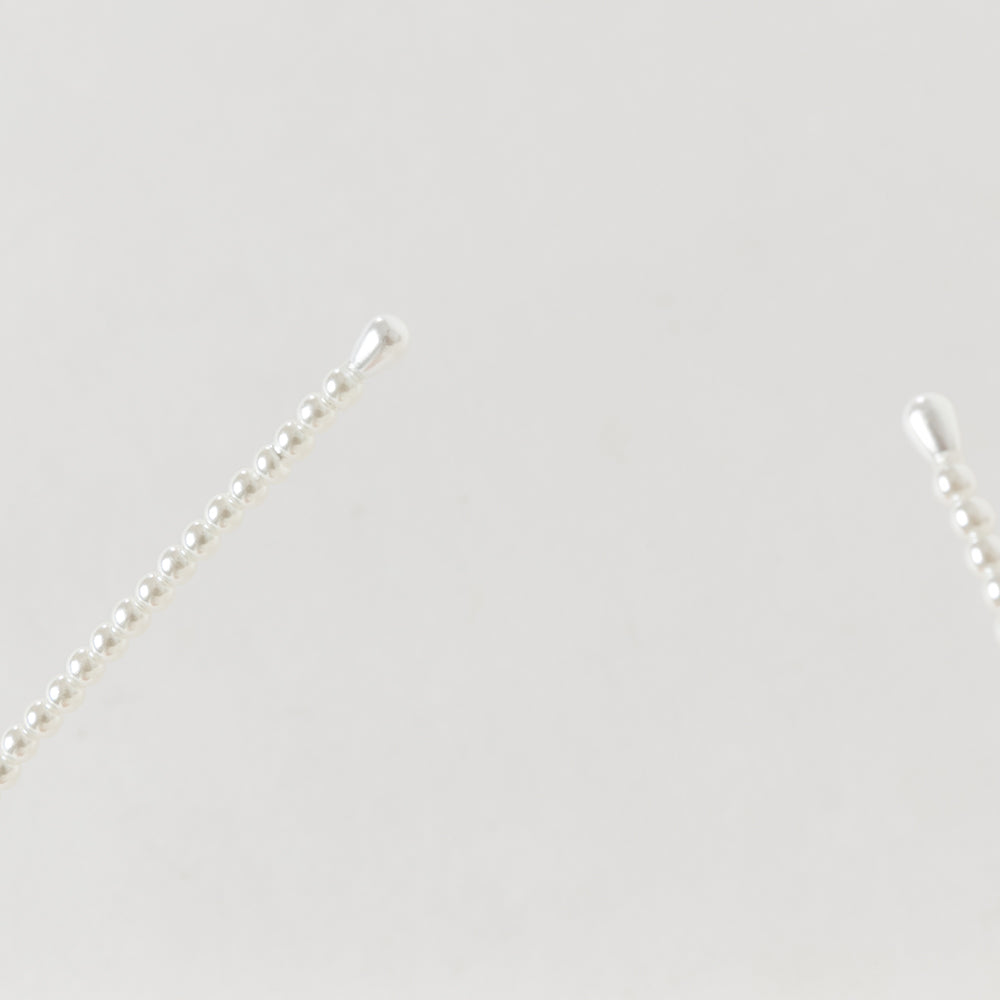 تاج شعر فتيات بيضاء مع ورود لؤلؤية - إكسسوار شعر مزخرف بالدانتيل والخرز